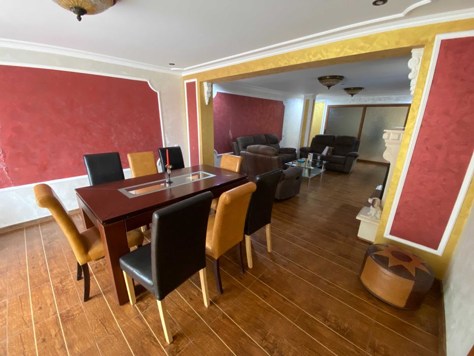 Продава се Къща в Пловдив, Център - 448 кв.м за 442 €/кв.м - Снимка #2