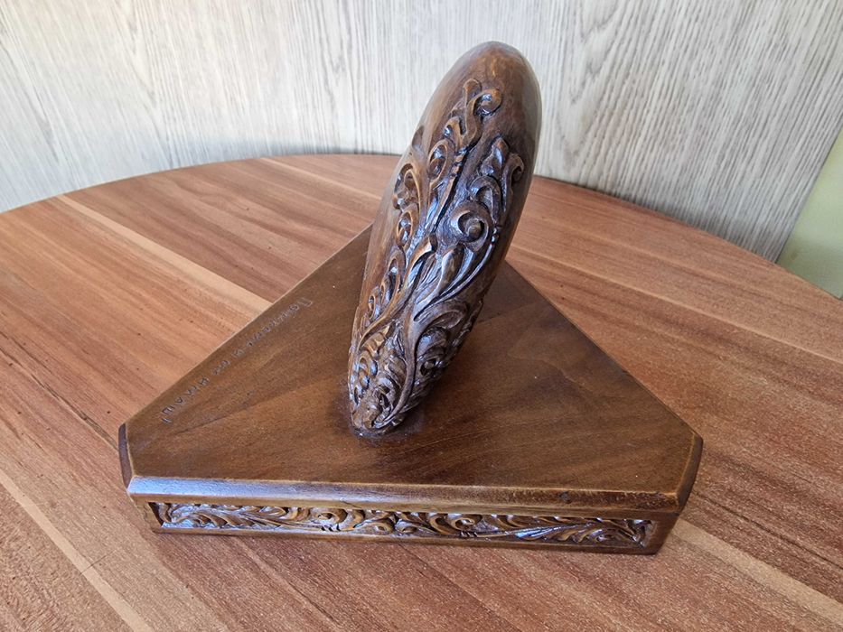 Дърворезба за влюбени