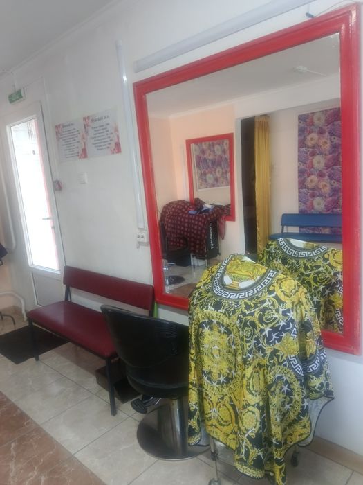 Продам  четыре зеркала