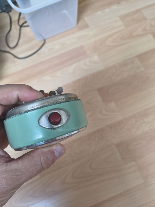 Ceas de masă rusesc model viteaz B84