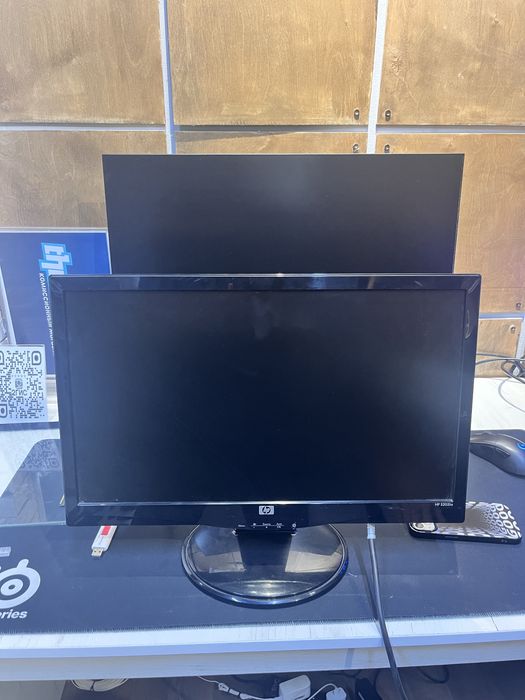 Монитор для видеонаблюдения 20  дюйма