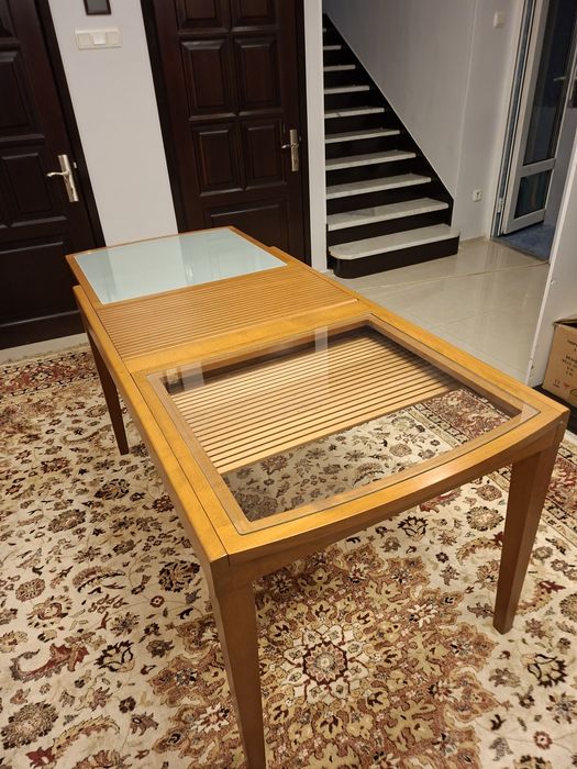 Стол для приема гостей, итальянский