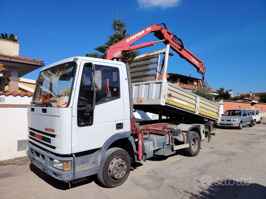 Inchiriez excavator 5 tone,,mini incarcator și mai compactor!