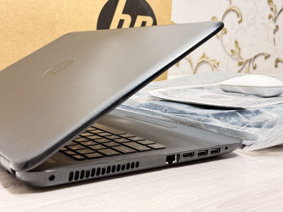 i5 SSD Hp ноутбук в отличном состояний