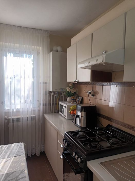 Vând apartament 2 camere