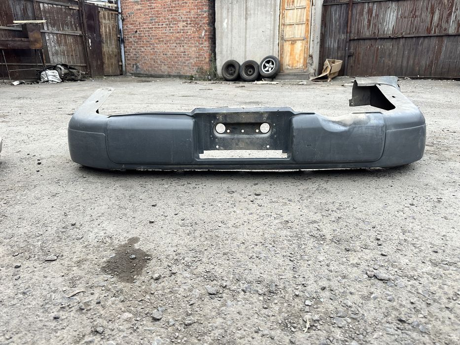Продам бампер на Субару Форестер