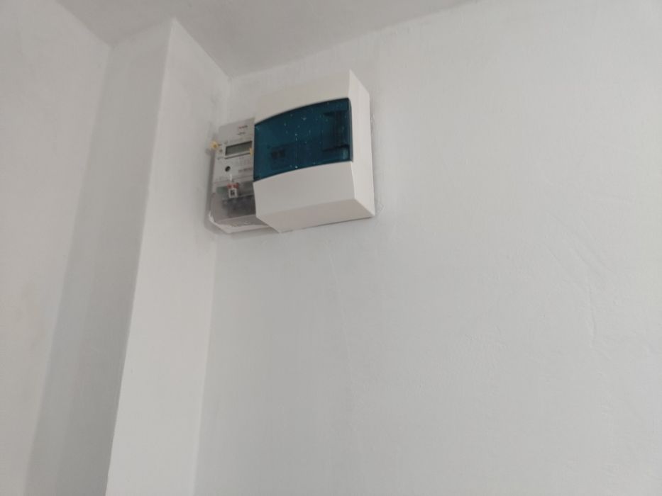 2 camere decomandate Gherla, 54 mp, etaj 4/4, lângă parc