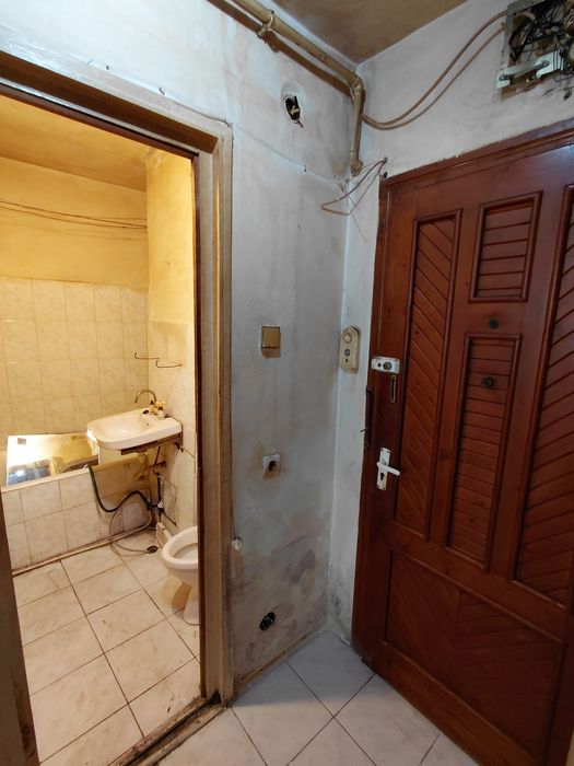 Garsoniera in Oprișani spate la Materna 27.72 mp.