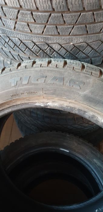 Зимни гуми използвани малко