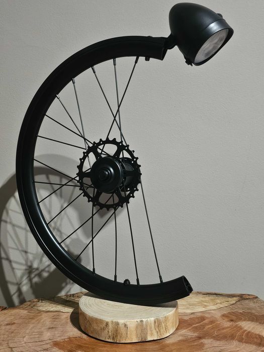 Lampa de birou,bar,etc