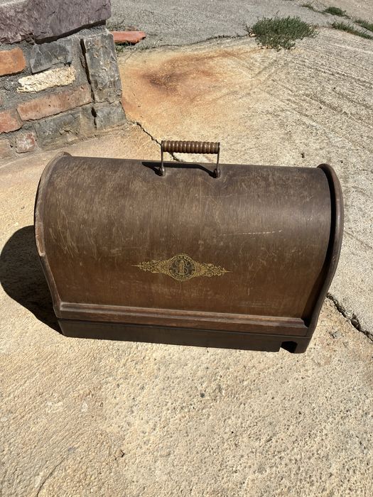 Шевна машина SINGER