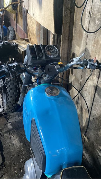 Продам мотоцикл Иж планета 5