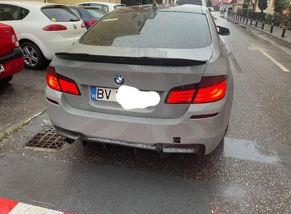 Eleron portbagaj BMW Seria 5 F10 2009-2016 PSM Look M5 negru lucios