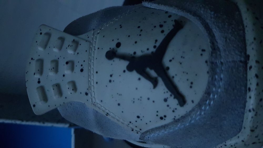 Jordan 4 university blue