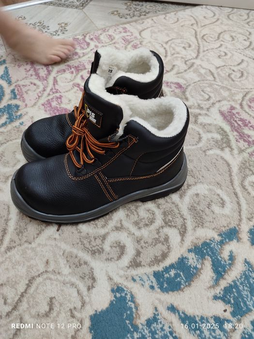 Продам обуви новый