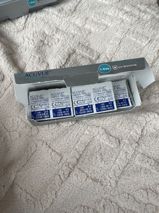 Линзы контактные Acuvue