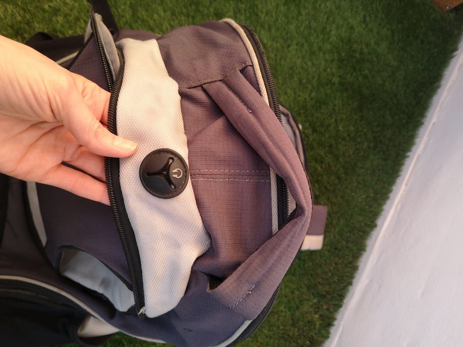 Rucsac Samsonite pt calatorie/laptop/drumeție, 25L, cu buzunare, gri/negru