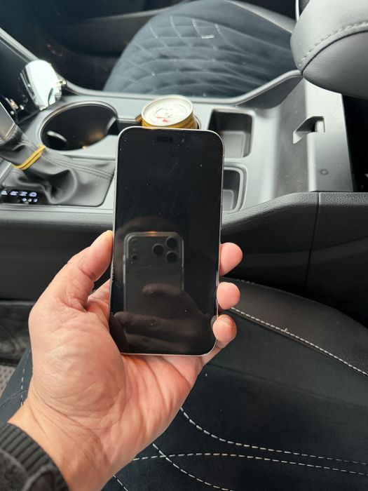 Айфон 15  про 256. Юмкос 86 свет титан