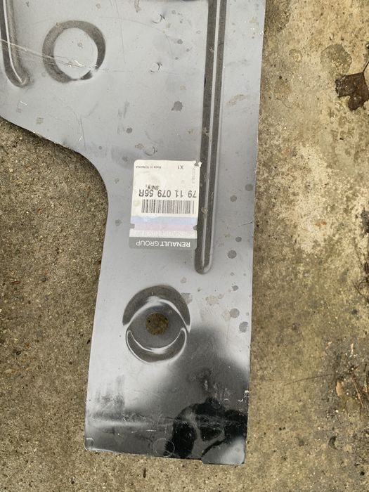 Locas roata rezerva Dacia Logan ad blue/podea portbagaj Logan