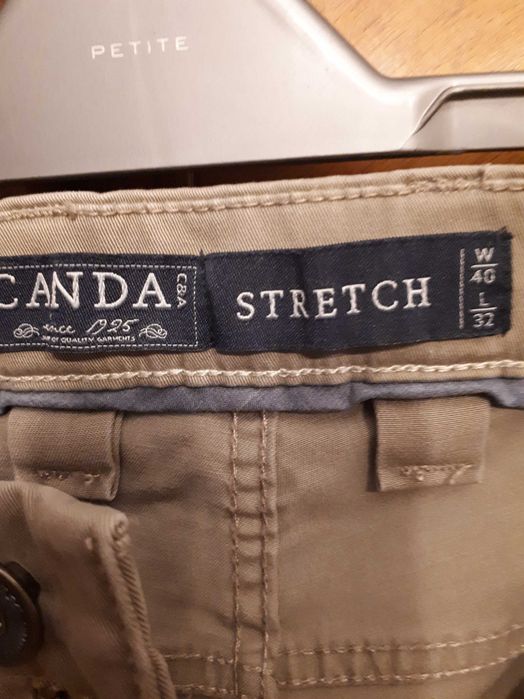 Pantaloni de vară, casual  tip blugi,culoare bej ,fără  etichetă noi