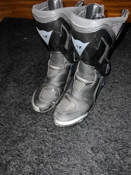 Vand ghete moto dainese 41