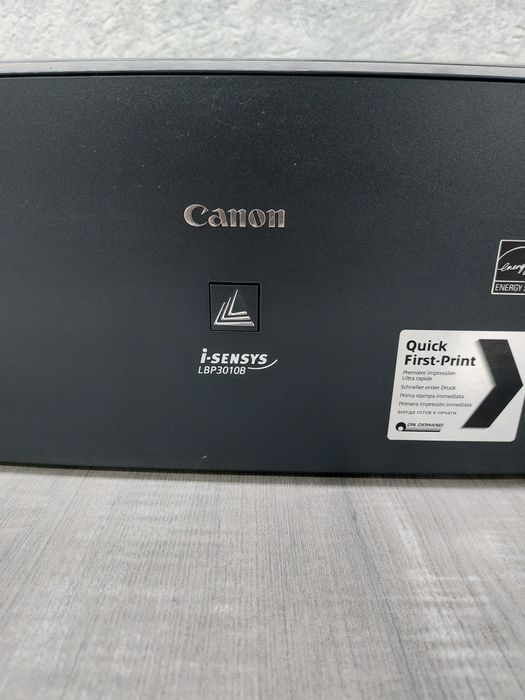 Canon LBP3010B
принтер