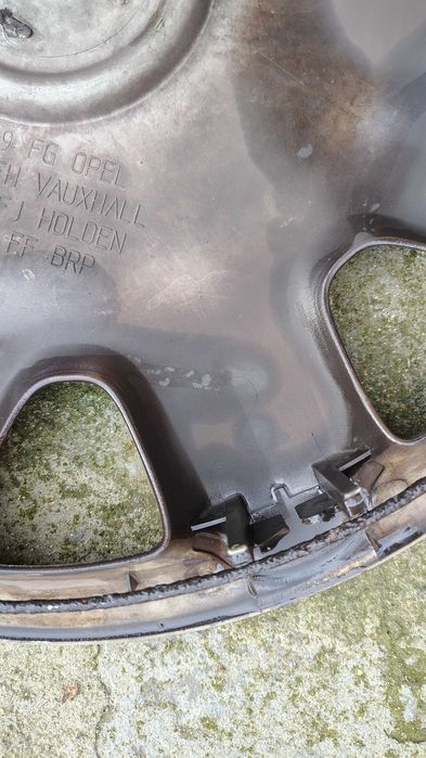 Оригинални тасове за Опел