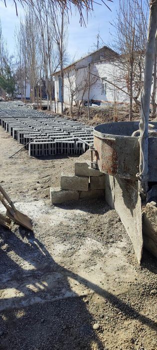 Шлакабулок апарати сотилади