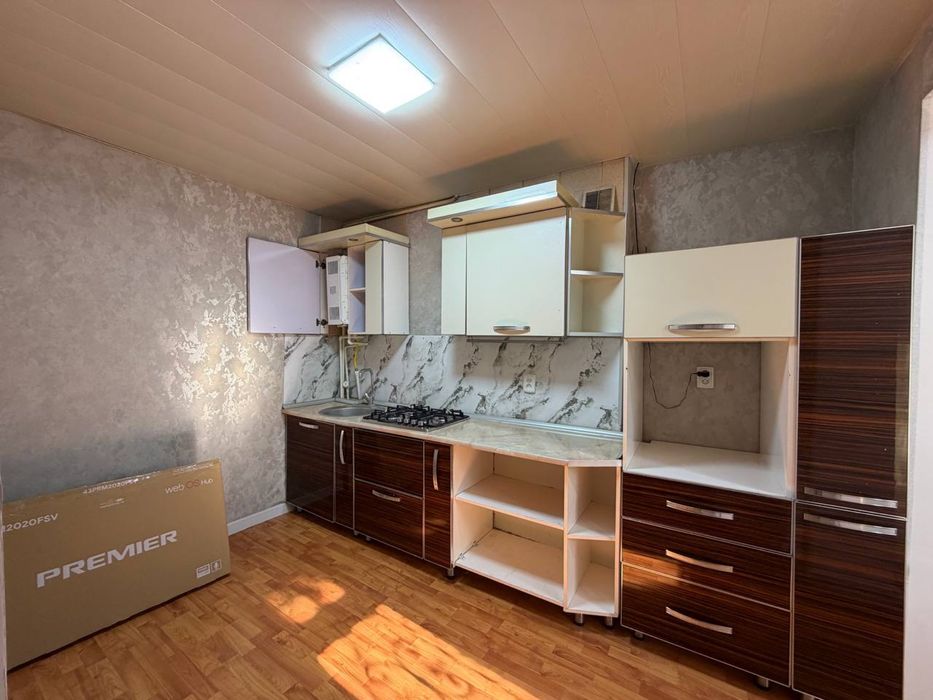 Продаётся 3 комнатная квартира