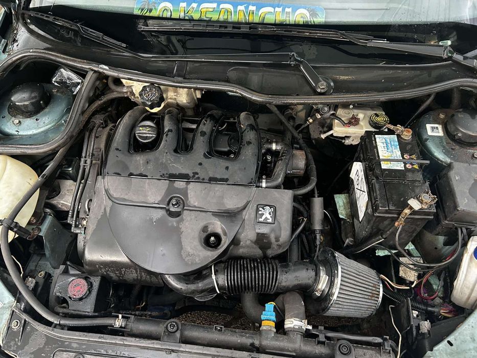 Продавам Peugeot 206 Hatchback