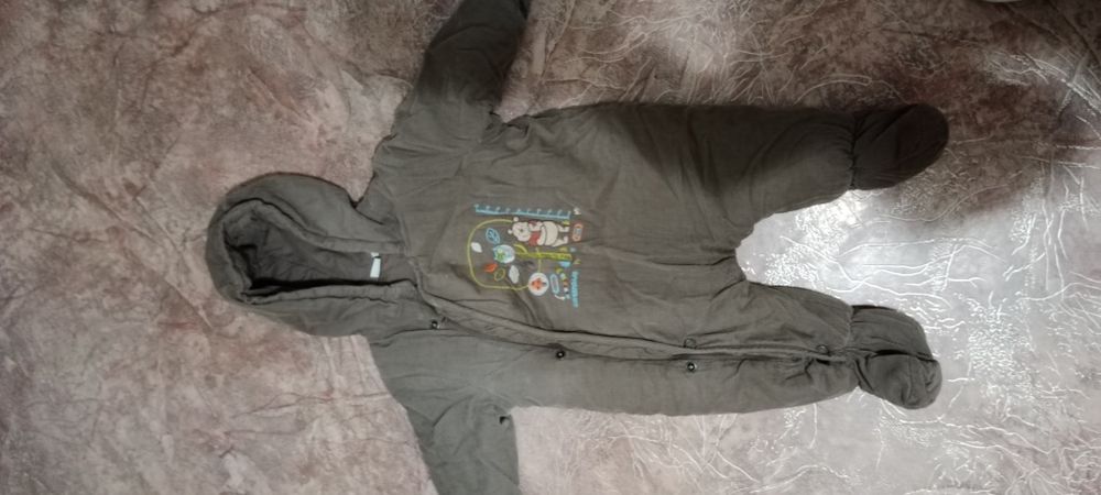 Детский комбинезон, куртка, детская одежда