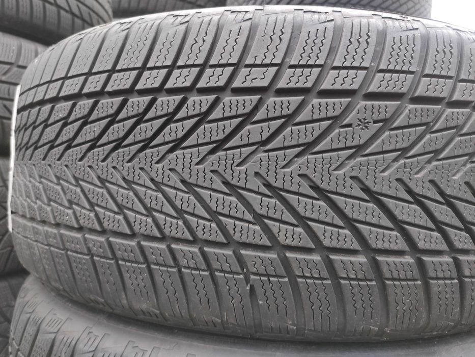 2бр Зимни гуми 245 45 19 - Goodyear - DOT 2023