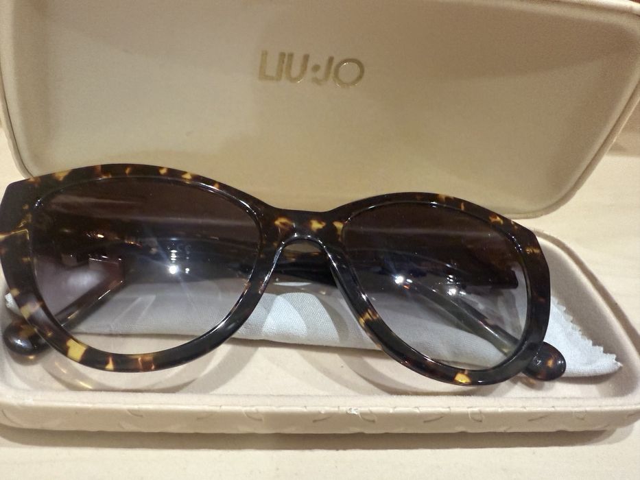 Дамски Слънчеви очила LIU JO