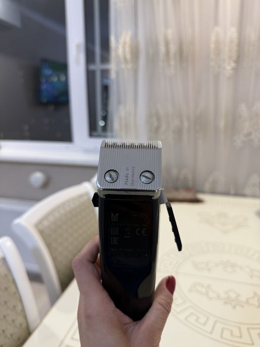 Машинка для стрижки волос