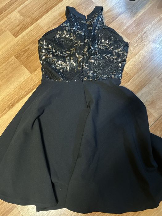 Страхотни рокли Луци /Lucy и други.