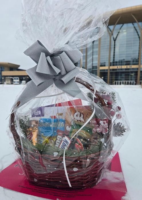 Корзина сладостей