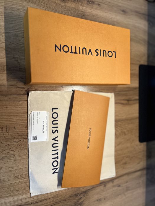 Кошелек Louis Vuitton