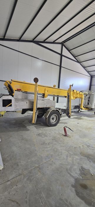 Vând nacela Diesel/Electrica 21 si 29 M