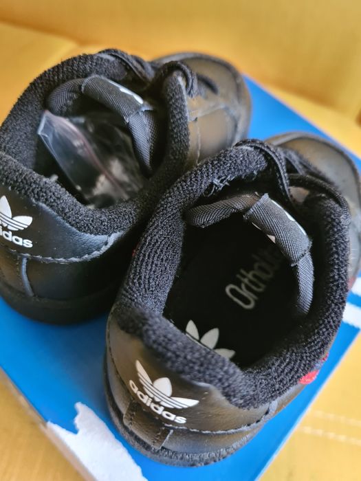 Adidas copii, 20
