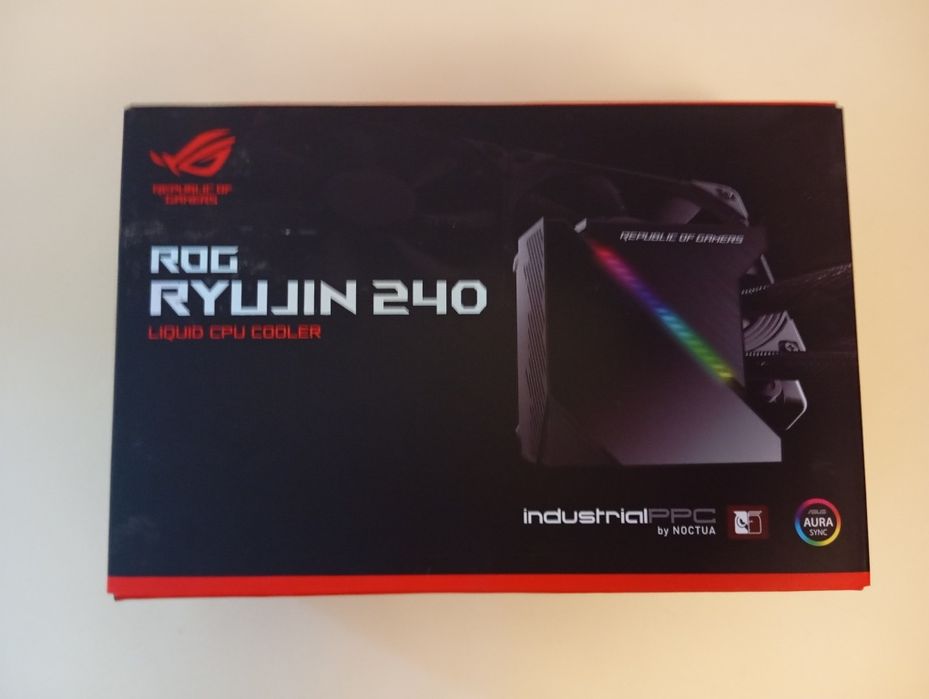 Vand watercooler ASUS ROG Ryujin 240 RGB, Intel  si AMD,  Noctua fans