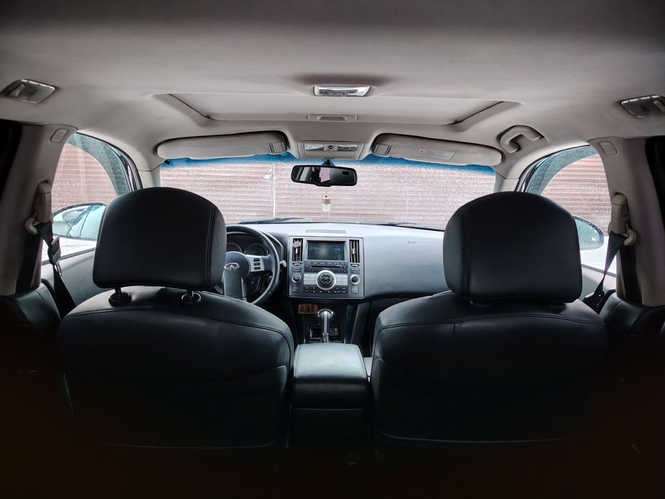 Продам автомобиль.