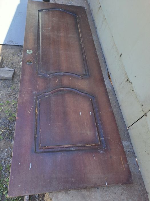 Двер деревянный  70х200