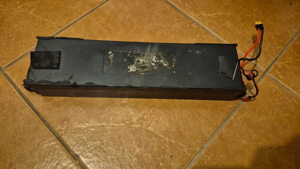 Батерия за скутер 36V 7.5Ah 15Ah със зарядно