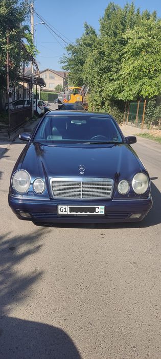 Mercedes W210 E230