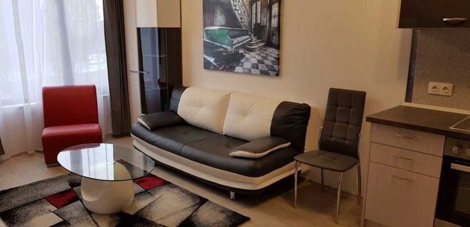 Продава се Двустаен апартамент в София, Люлин 10 - 56 кв.м за 2197 €/кв.м - Снимка #1