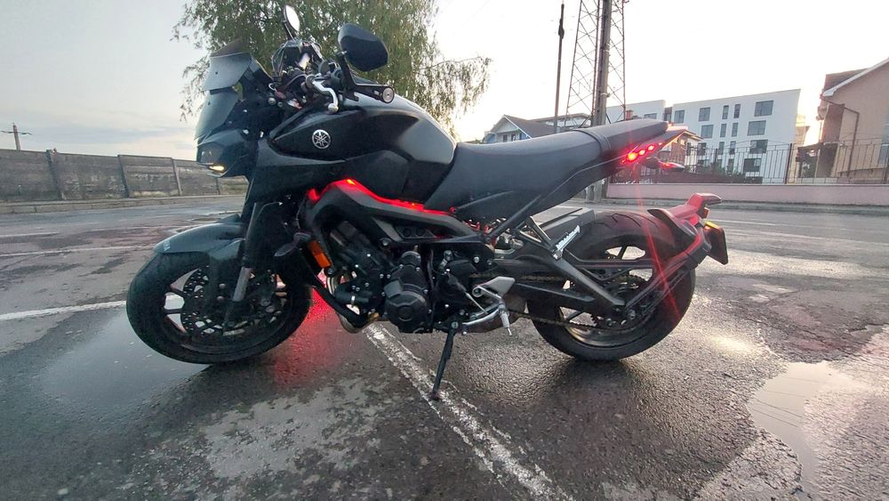 Vând Yamaha MT09 2017 ABS