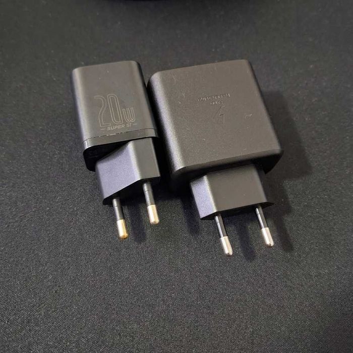Зарядное устройство Baseus 20W и Samsung 45W