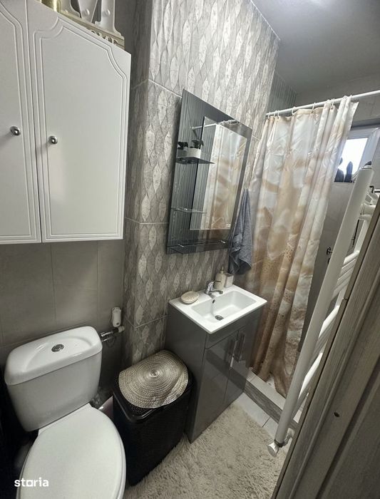 Apartament cu 2 camere de închiriat în zona Micro 19