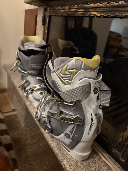 Ски обувки Lowa extreme