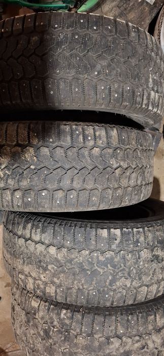 Продам шины 215х60х16